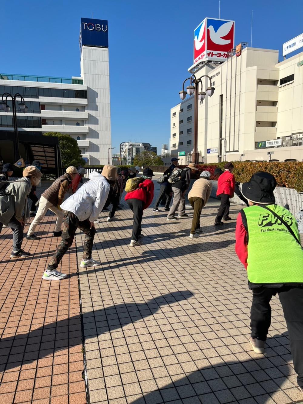 LINE_ALBUM_2024123街歩き_250522_7
