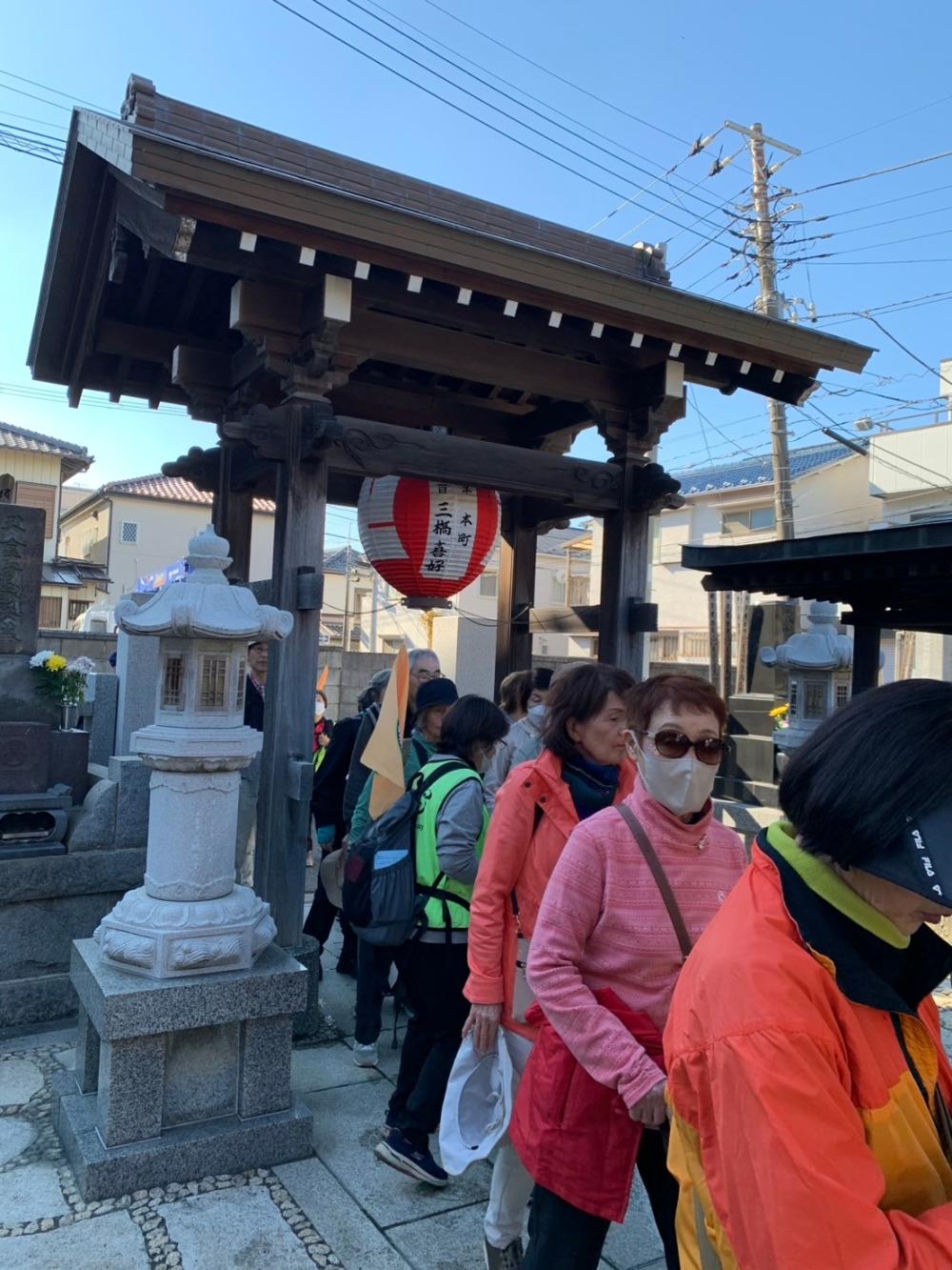 LINE_ALBUM_2024123街歩き_250522_16