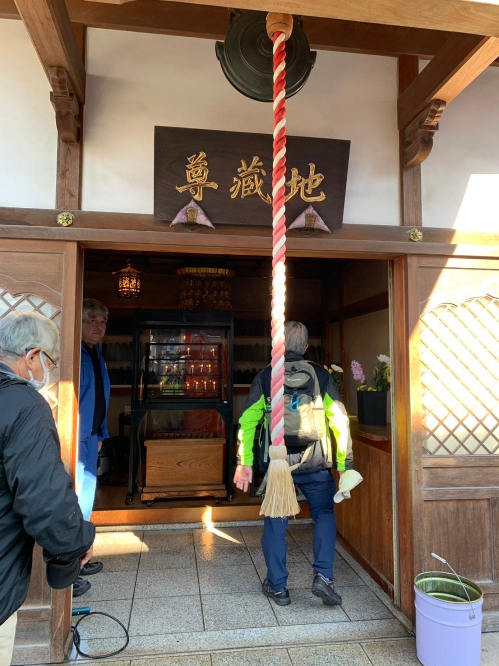 LINE_ALBUM_2024123街歩き_250522_15