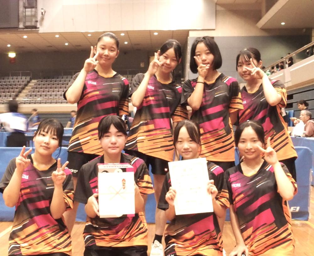 女子3位　　　　　緑ヶ丘